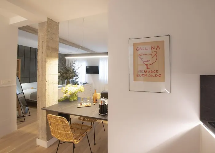 Apartment Shiny By Oldtown