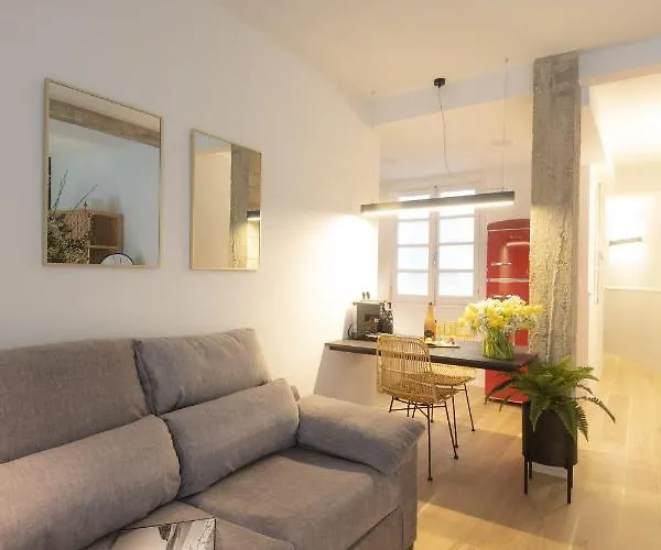 Shiny By Oldtown San Sebastian